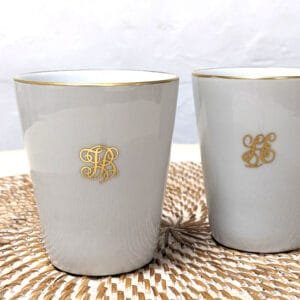 Collection Monogramme : l'élégance intemporelle sur vos assiettes en porcelaine - 4