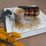 art de la table porcelaine peinte main forges les bains cafe