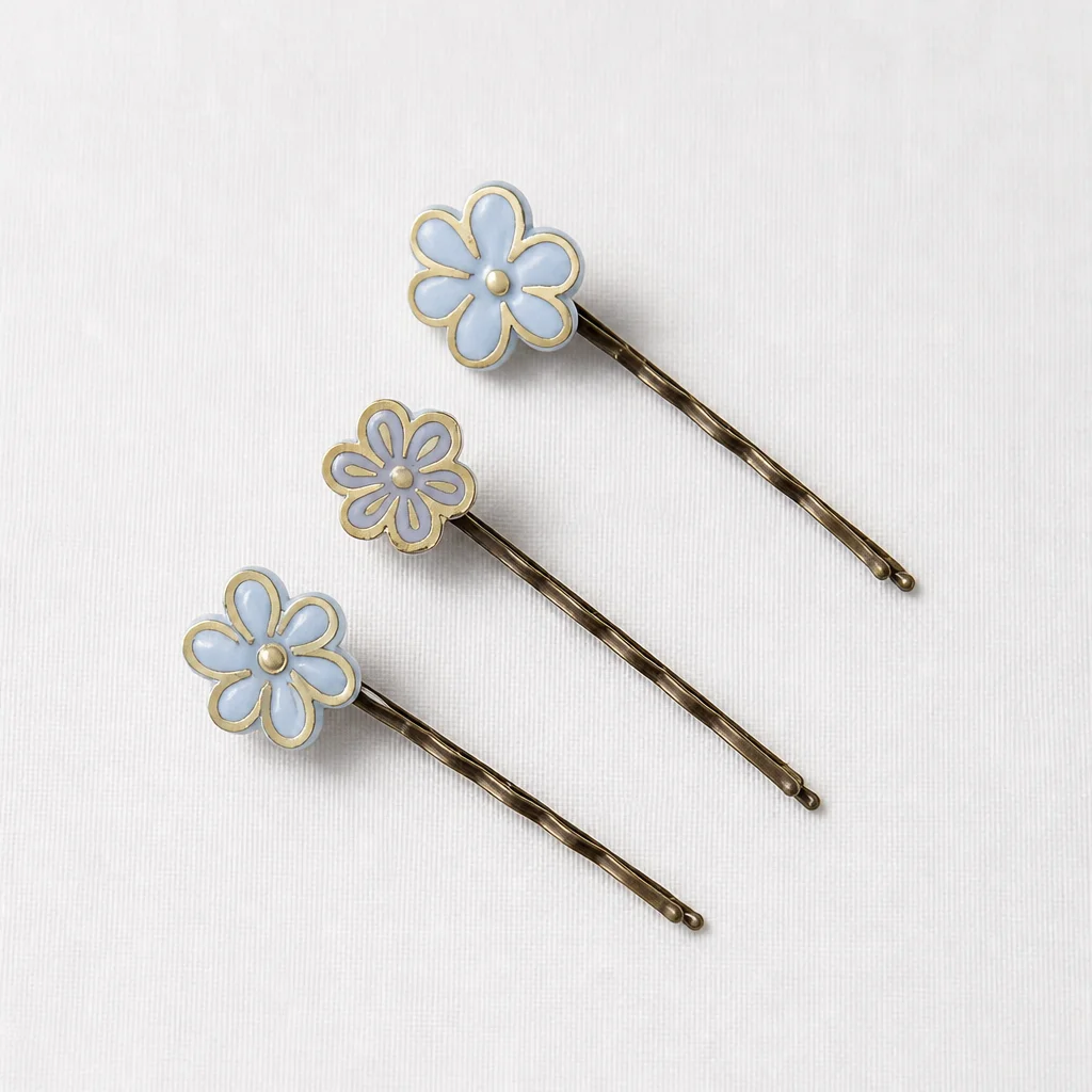 Lot de 3 mini-barrettes Semis floral, porcelaine et Or 1 Superbe lot de 3 mini-barrettes Semis floral artisanales ornées de fleurs en porcelaine et or mat